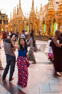 Shwedagon, Yangon, Myanmar. 